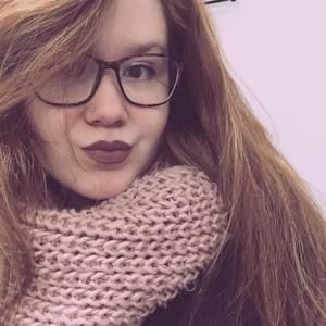 Meet your Posher, Chloe